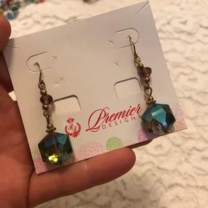 PREMIER DESIGNS “Paradise found” dangle earrings